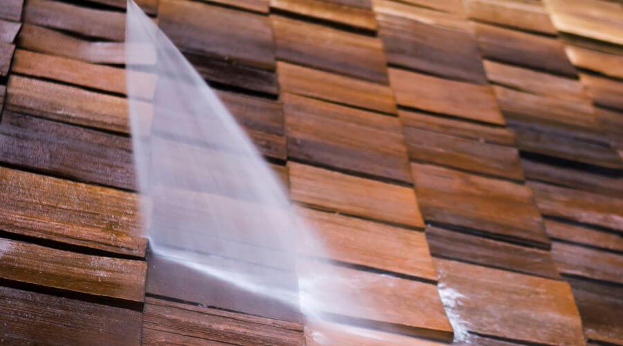 Professional gutter cleaning in Chromo, CO